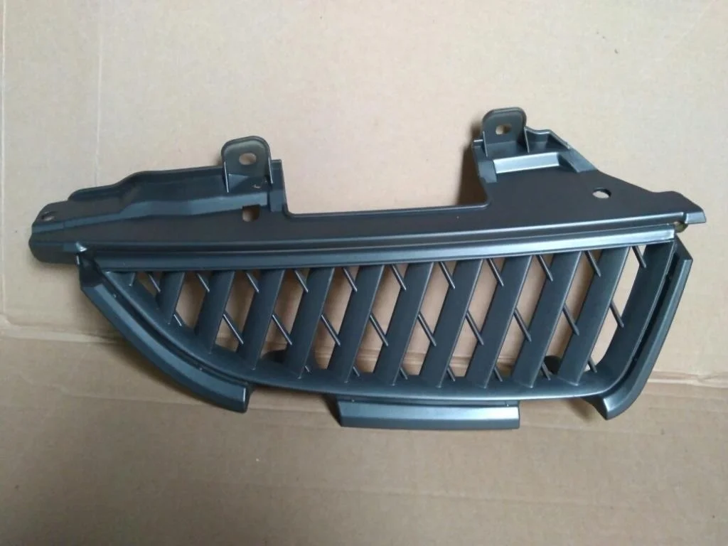 Б.у. решетка радиатора MITSUBISHI GRANDIS NA4W MITSUBISHI GRANDIS NA4W 4G69 2005-2008