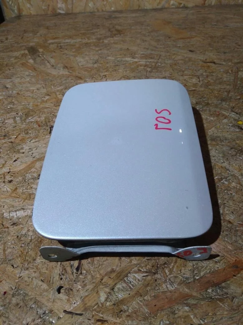 Б.у. лючок бензобака SUBARU LEGACY/ OUTBACK B13 SUBARU LEGACY/ OUTBACK B13 EZ30 2006