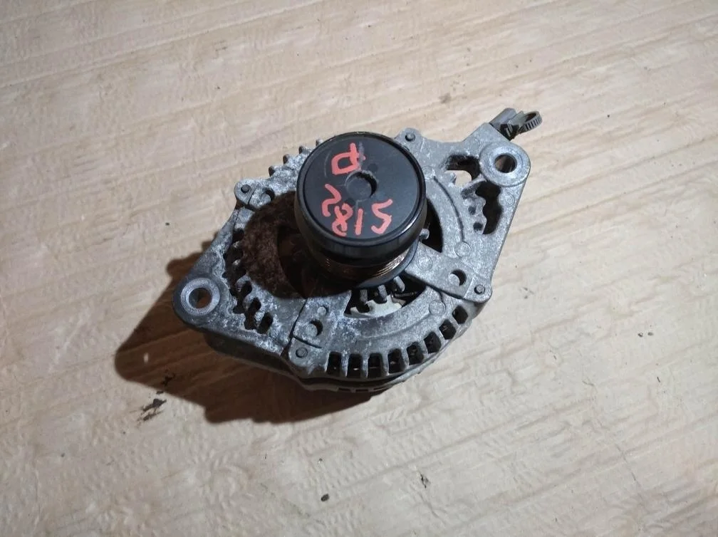 Б.у. генератор TOYOTA CROWN GRS180 TOYOTA CROWN GRS180 3GR-FSE 2005