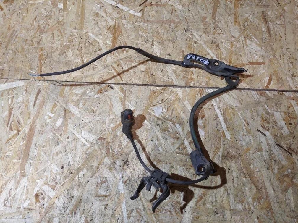 Б.у. датчик abs TOYOTA CAMRY V40 ACV40 TOYOTA CAMRY V40 ACV40 2AZ 2008