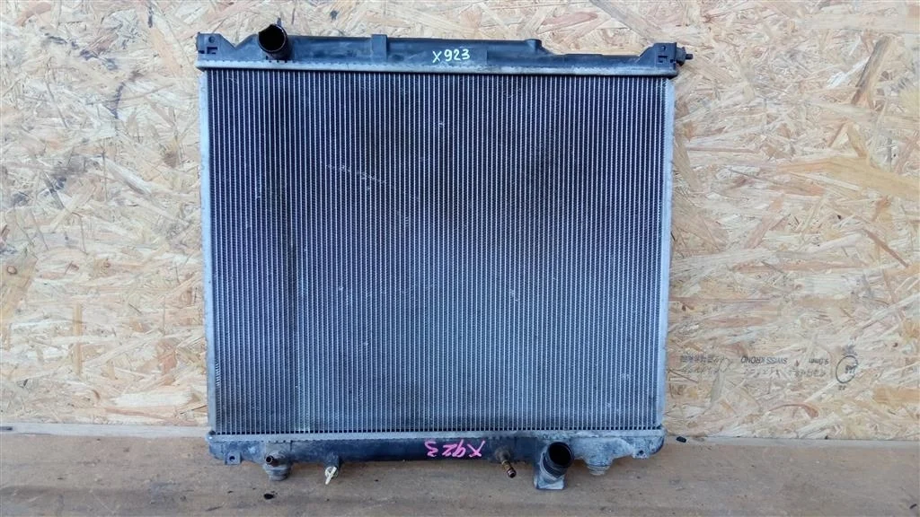 Б.у. радиатор охлаждения SUZUKI  XL7 JA627 SUZUKI XL7 JA627 H27A