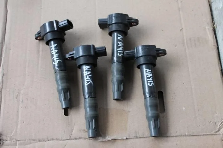 Б.у. катушка зажигания MITSUBISHI GRANDIS NA4W MITSUBISHI GRANDIS NA4W 4G69 2003