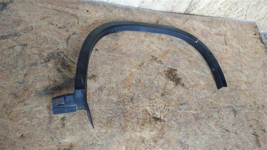 Б.у. расширитель крыла NISSAN X-TRAIL T31 NISSAN X-TRAIL T31 MR20 2007