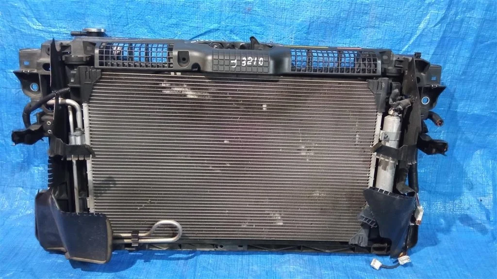 Б.у. рамка радиатора (телевизор) в сборе с радиаторами NISSAN TEANA J32 NISSAN TEANA J32 VQ25 2010