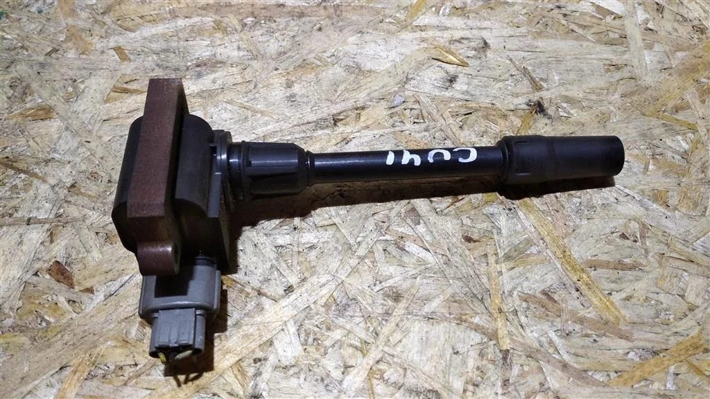 Б.у. катушка зажигания MITSUBISHI AIRTREK CU4W MITSUBISHI AIRTREK CU4W 4G64 2002