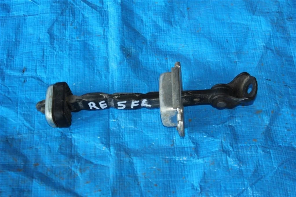 Б.у. ограничитель двери HONDA CR-V RE HONDA CR-V RE R20A2 2010