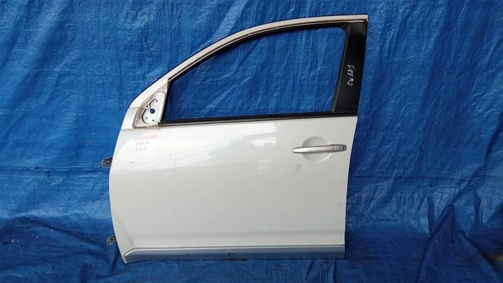 Б.у. дверь MITSUBISHI OUTLANDER XL CW5W MITSUBISHI OUTLANDER XL CW5W 4B12 2007