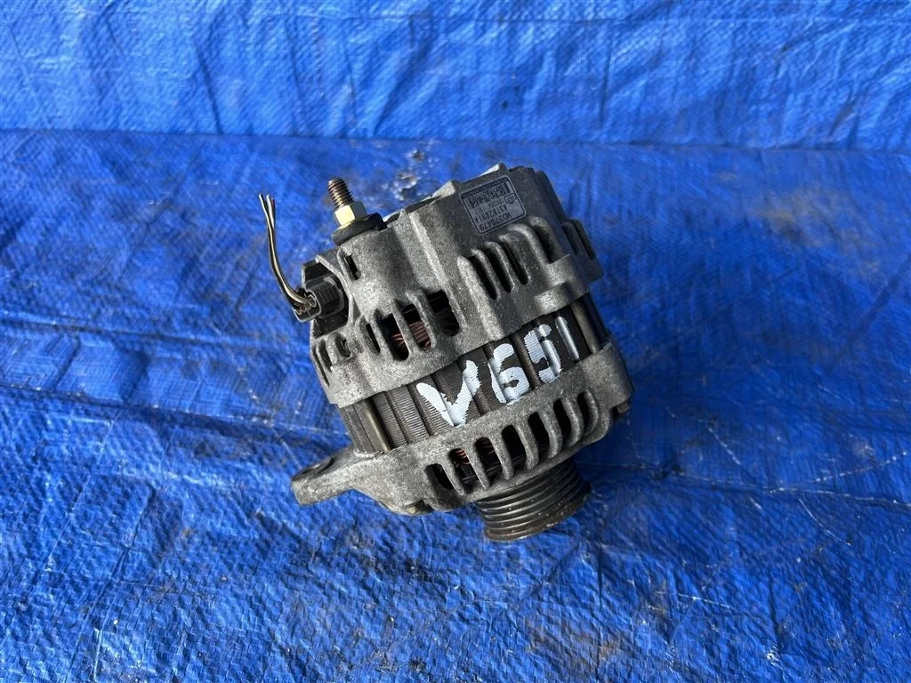 Б.у. генератор MITSUBISHI PAJERO V65W MITSUBISHI PAJERO V65W 6G74GDI 2001