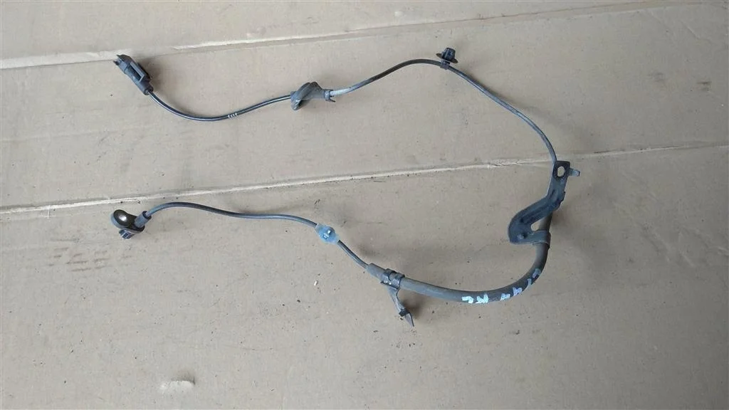 Б.у. датчик abs MITSUBISHI LANCER CY4A MITSUBISHI LANCER CY4A 4B11