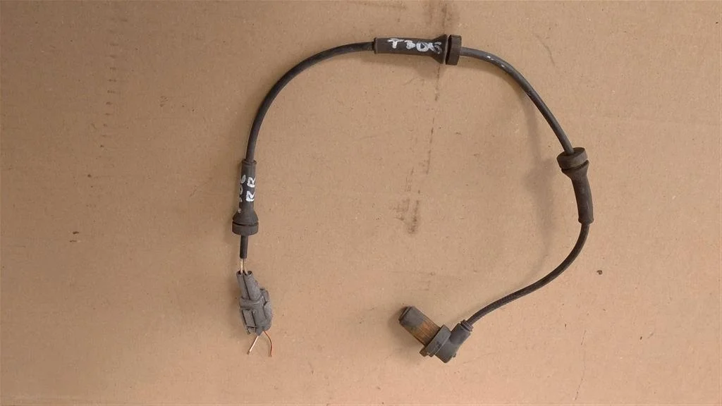 Б.у. датчик abs NISSAN X-TRAIL T30 NISSAN X-TRAIL T30 QR20 2001