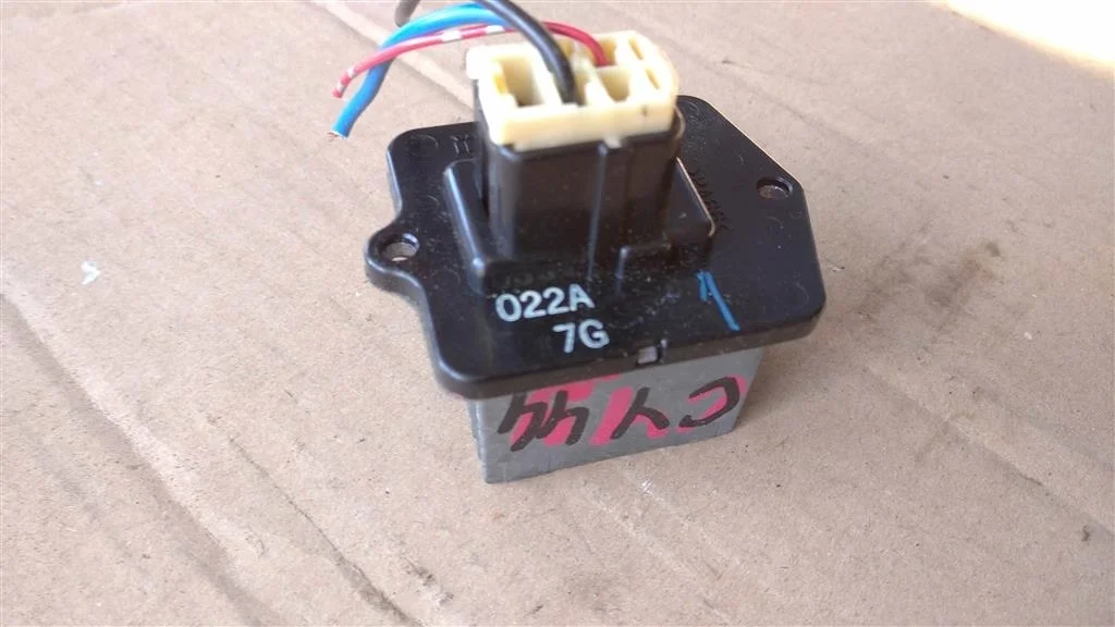 Б.у. резистор печки MITSUBISHI LANCER CY4A MITSUBISHI LANCER CY4A 4B11