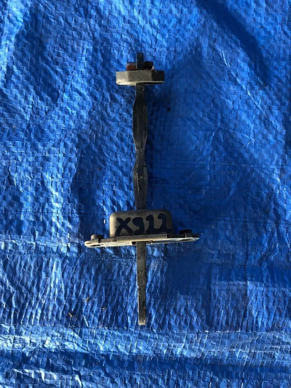 Б.у. ограничитель двери SUZUKI  XL7 JA627 SUZUKI XL7 JA627 H27A 2004