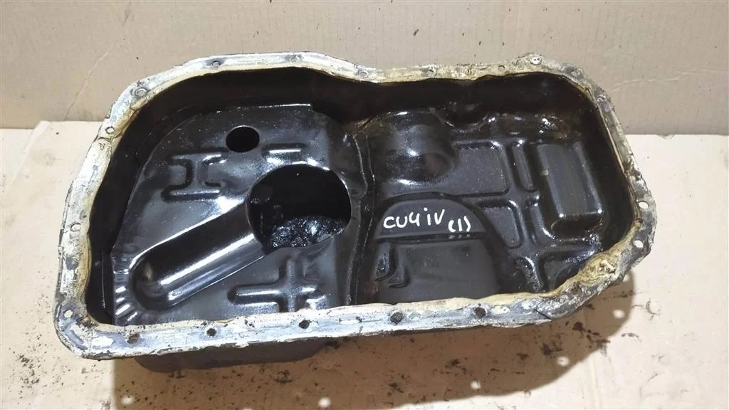 Б.у. поддон картера MITSUBISHI AIRTREK CU4W MITSUBISHI AIRTREK CU4W 4G64 2002