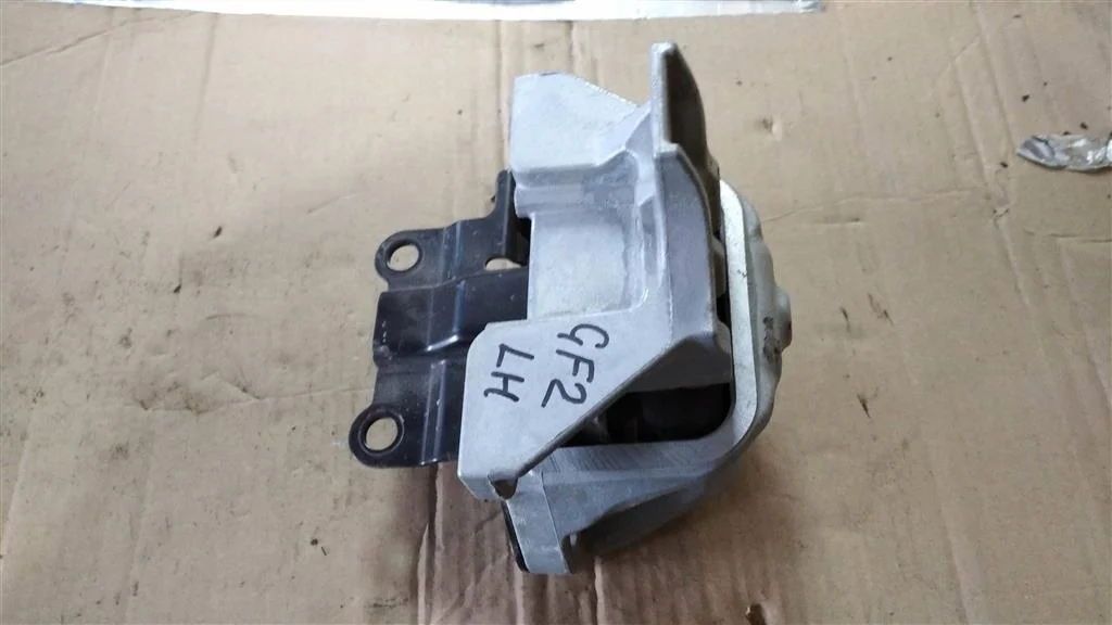 Б.у. опора двигателя MITSUBISHI OUTLANDER GF2W MITSUBISHI OUTLANDER GF2W 4B11 2017