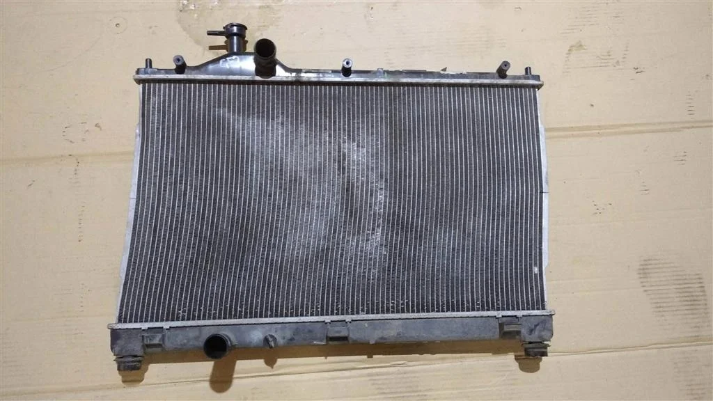 Б.у. радиатор охлаждения MITSUBISHI OUTLANDER GF2W MITSUBISHI OUTLANDER GF2W 4B11 2017