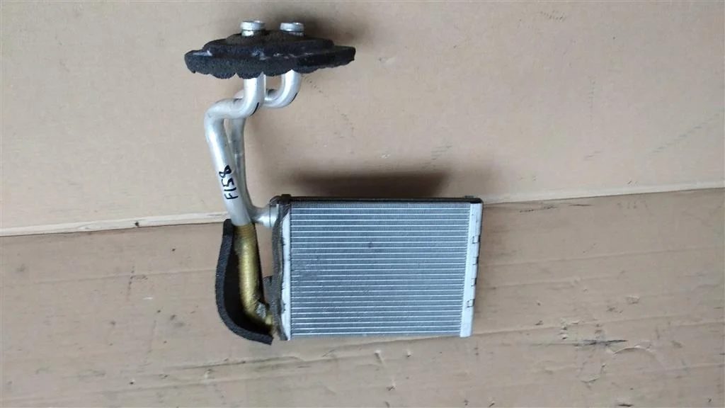 Б.у. радиатор печки NISSAN JUKE F15E NISSAN JUKE F15E HR16 2011