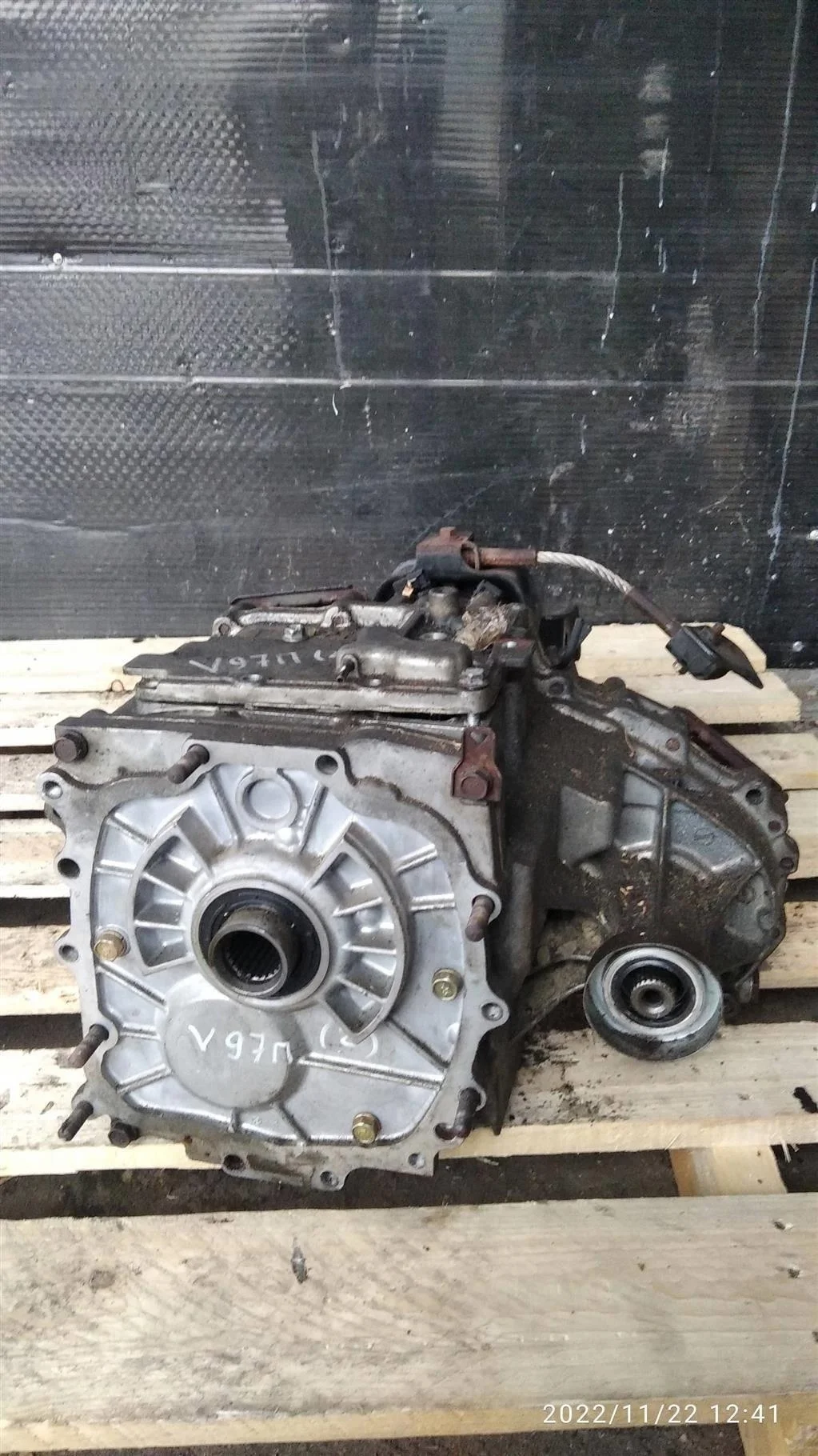 Б.у. раздаточная коробка MITSUBISHI PAJERO V97W MITSUBISHI PAJERO V97W 6G75 2011