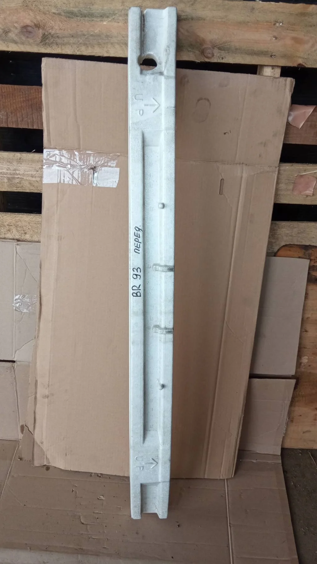 Б.у. наполнитель бампера переднего SUBARU LEGACY/ OUTBACK B14 SUBARU LEGACY/ OUTBACK B14 EJ253 2010-2012