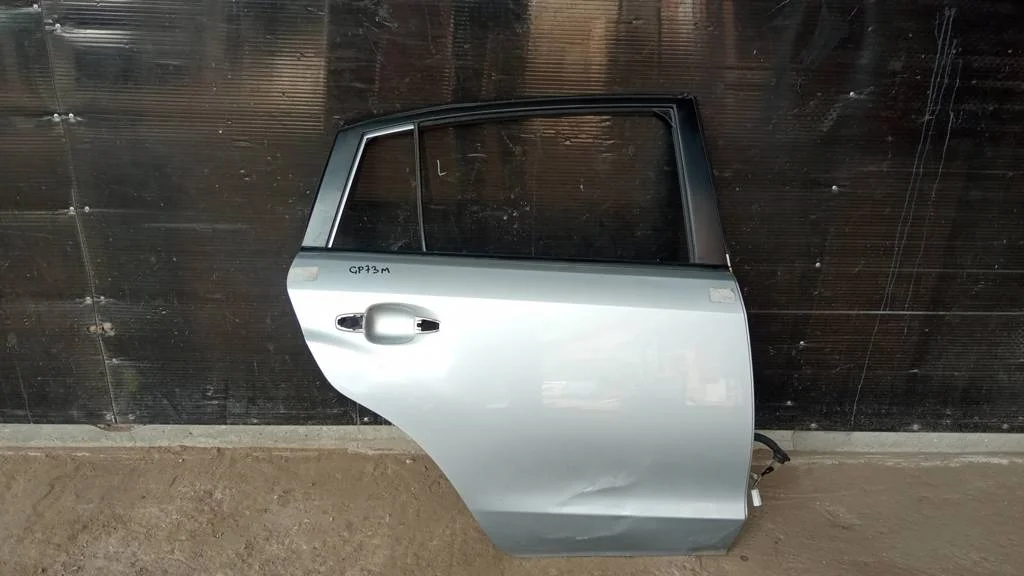 Б.у. дверь SUBARU XV G33 SUBARU XV G33 20B 2013