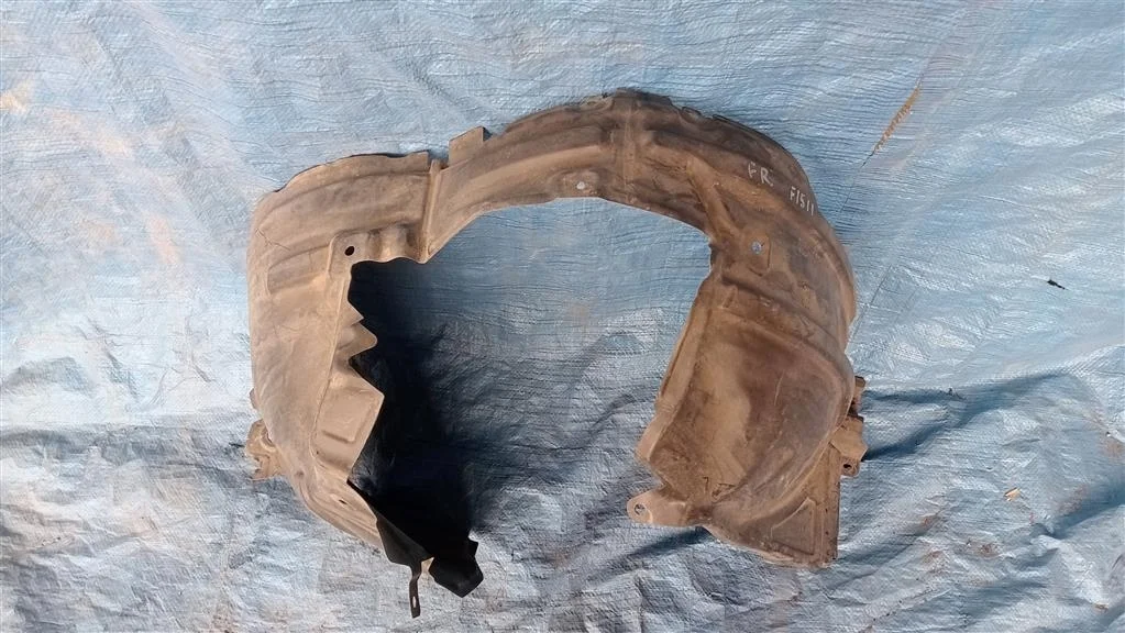 Б.у. подкрылок NISSAN JUKE F15E NISSAN JUKE F15E HR16 2011