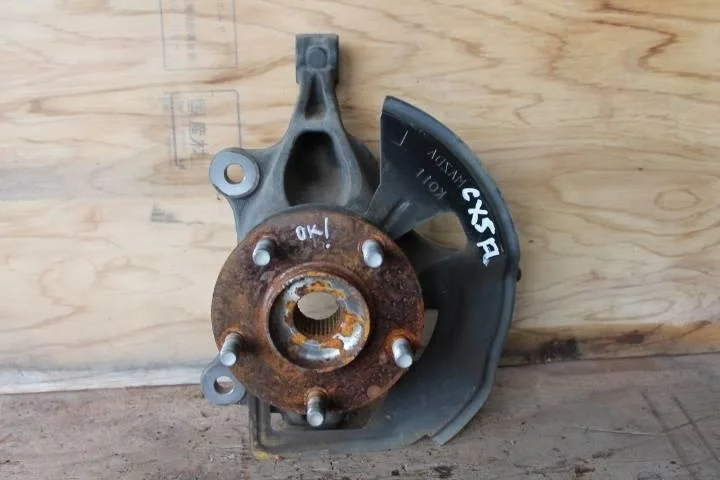 Б.у. кулак поворотный MAZDA  CX5 KE MAZDA CX5 KE SH