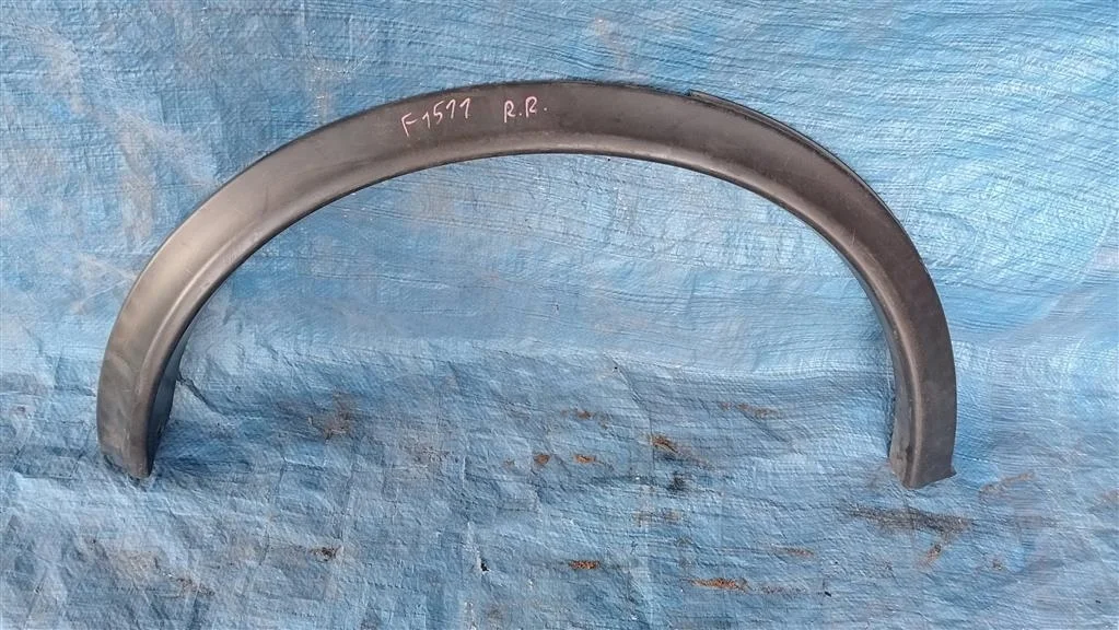 Б.у. расширитель крыла NISSAN JUKE F15E NISSAN JUKE F15E HR16 2011