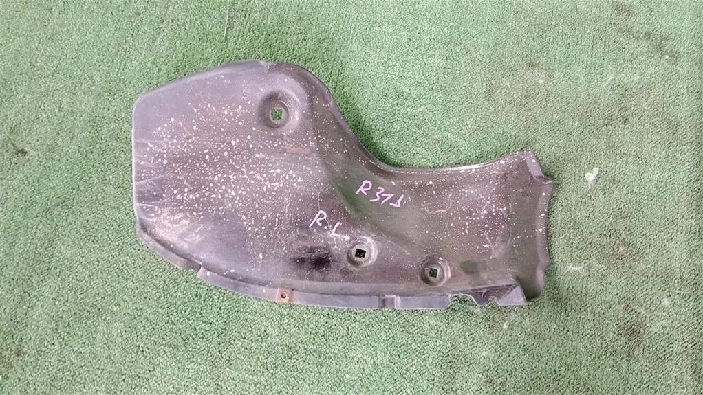 Б.у. пыльник бампера TOYOTA RAV4 ACA30 TOYOTA RAV4 ACA30 2AZ 2005
