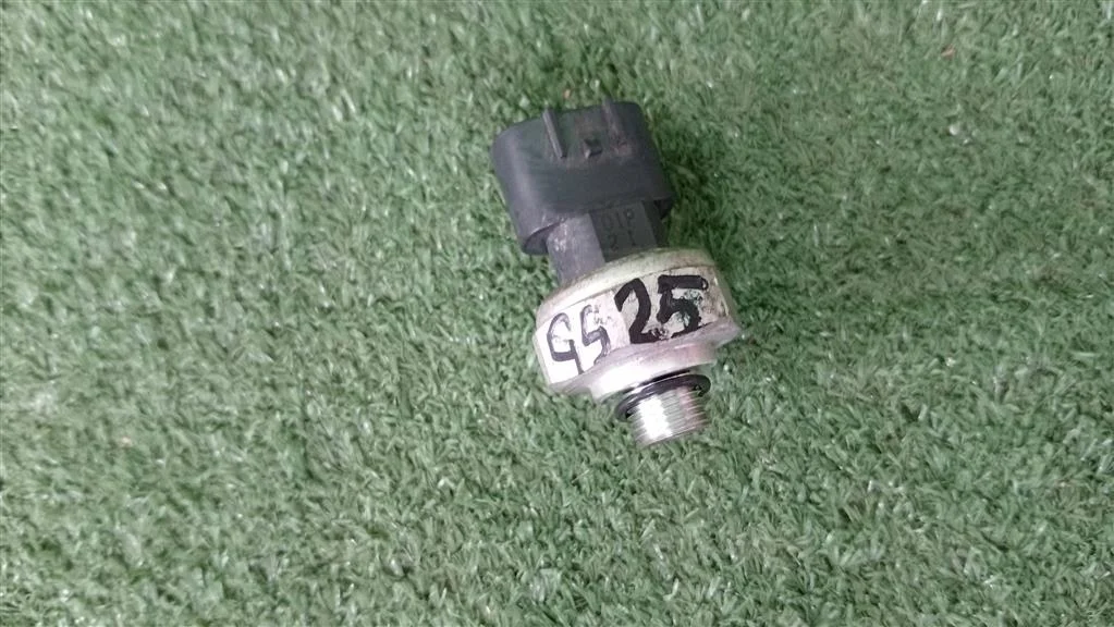 Б.у. датчик давления кондиционера LEXUS GS250 GRL11 LEXUS GS250 GRL11 4GRFSE 2012