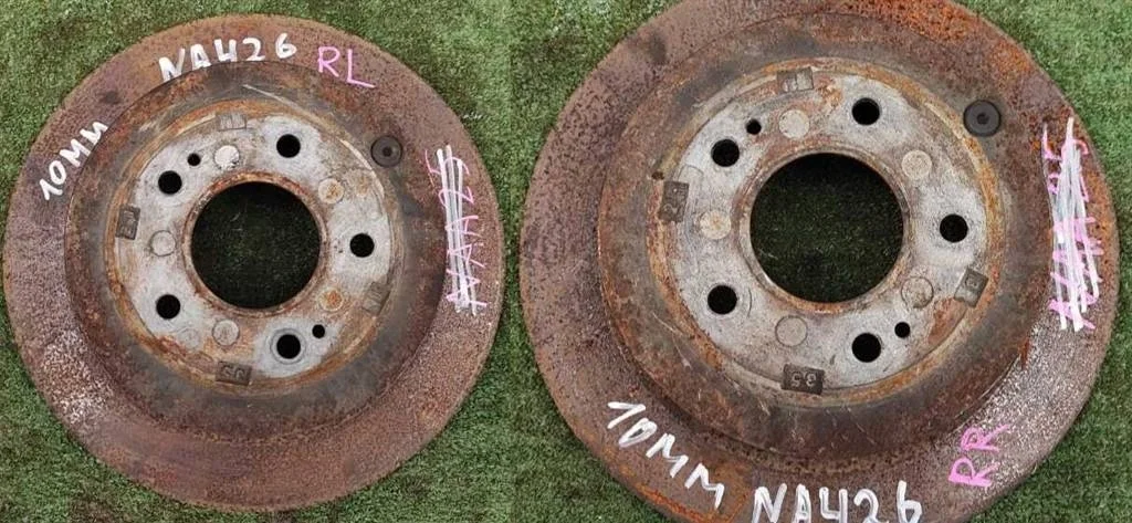 Б.у. диск тормозной (пара) MITSUBISHI GRANDIS NA4W MITSUBISHI GRANDIS NA4W 2.4 2003