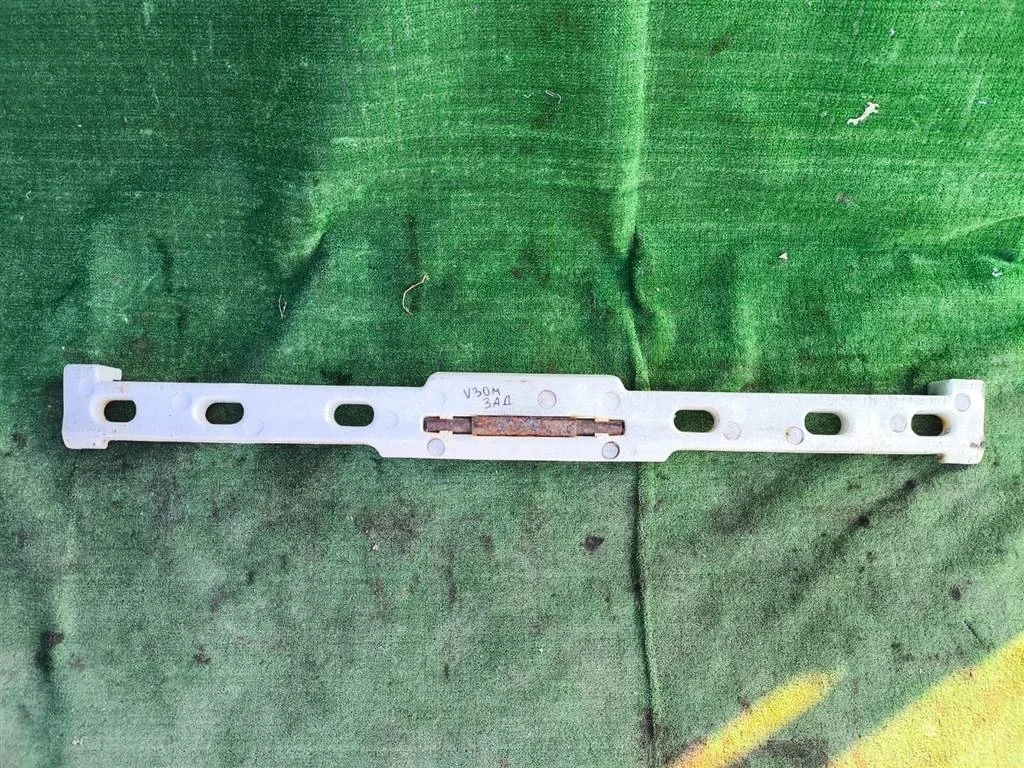 Б.у. наполнитель бампера заднего TOYOTA CAMRY V30 ACV30 TOYOTA CAMRY V30 ACV30 2.4 2003