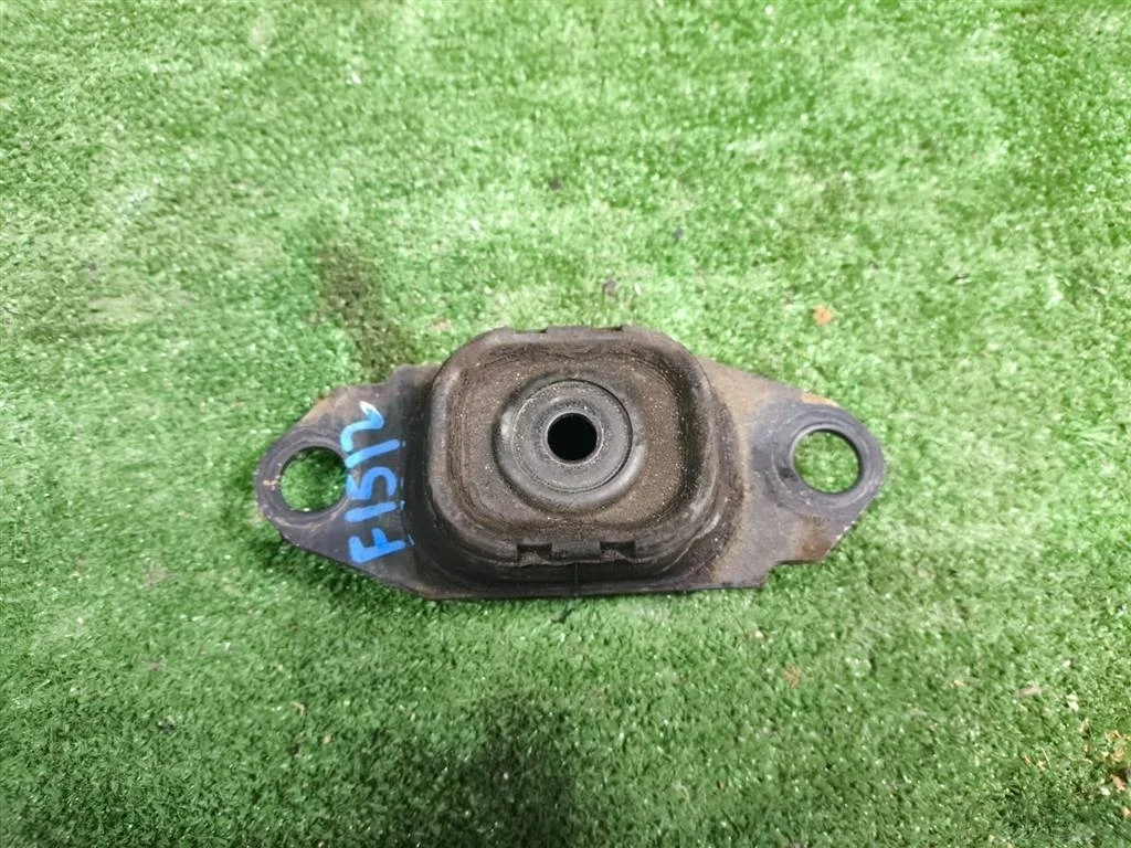 Б.у. опора двигателя NISSAN JUKE F15E NISSAN JUKE F15E 1.6 2012