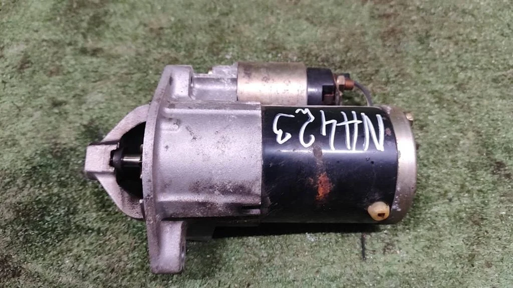 Б.у. стартер MITSUBISHI GRANDIS NA4W MITSUBISHI GRANDIS NA4W 4G69 2003