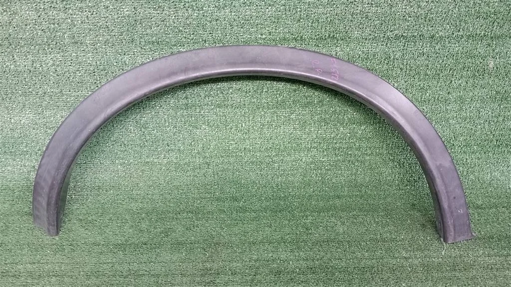 Б.у. расширитель крыла NISSAN JUKE F15E NISSAN JUKE F15E 1.6 2012