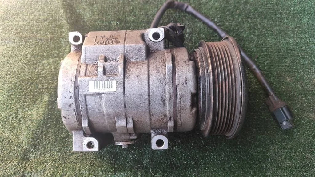 Б.у. компрессор кондиционера MITSUBISHI PAJERO V75W MITSUBISHI PAJERO V75W 3.5 2002