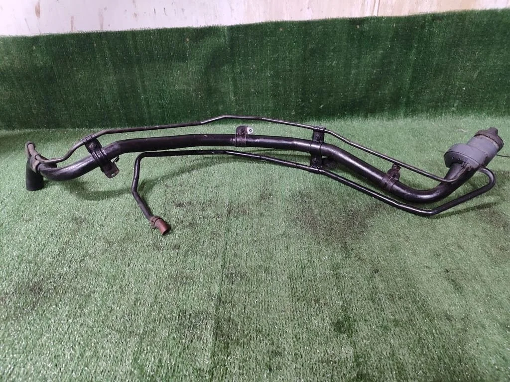 Б.у. горловина топливного бака TOYOTA RAV4 ACA30 TOYOTA RAV4 ACA30 2AZ-FE 2008