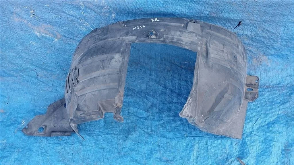 Б.у. подкрылок NISSAN QASHQAI J10 NISSAN QASHQAI J10 2.0 2007