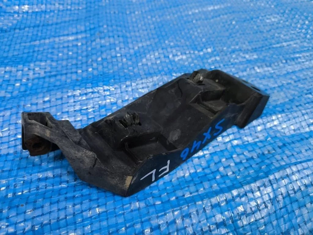 Б.у. крепление бампера перед SUZUKI SX4 YA41S SUZUKI SX4 YA41S 2.0 2007