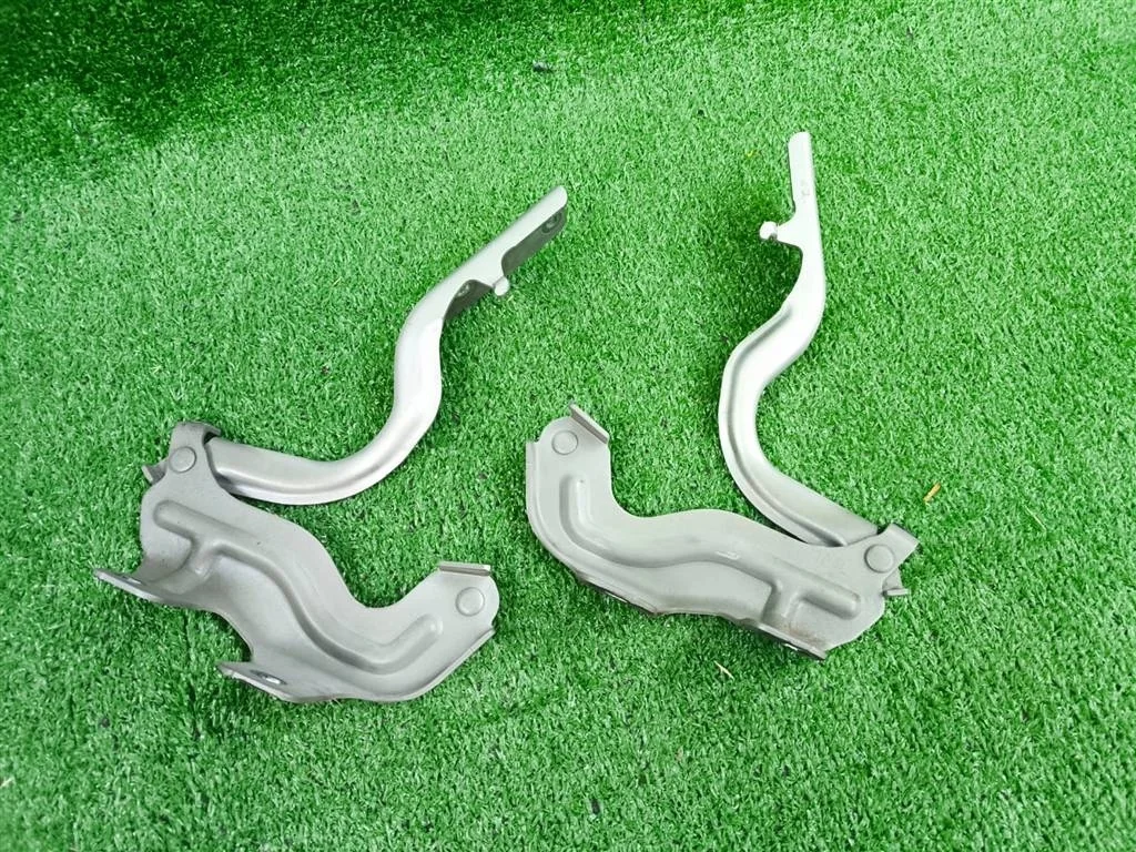 Б.у. петля капота (2шт) NISSAN MURANO Z51 NISSAN MURANO Z51 2.5 2013