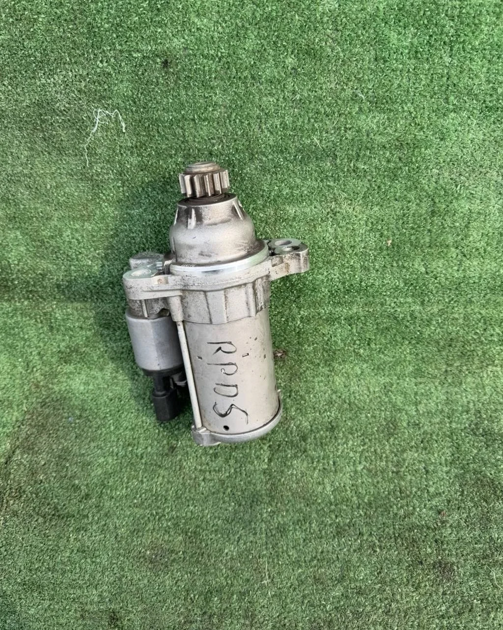 Б.у. стартер SKODA RAPID SKODA RAPID