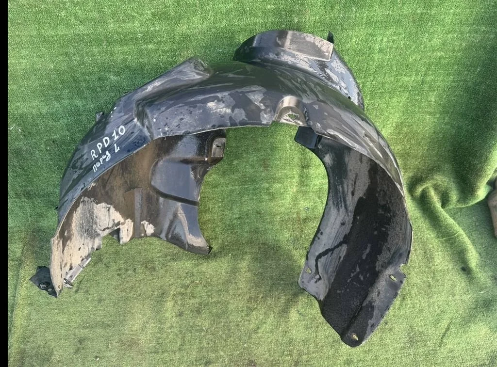 Б.у. подкрылок SKODA RAPID SKODA RAPID  CWVB