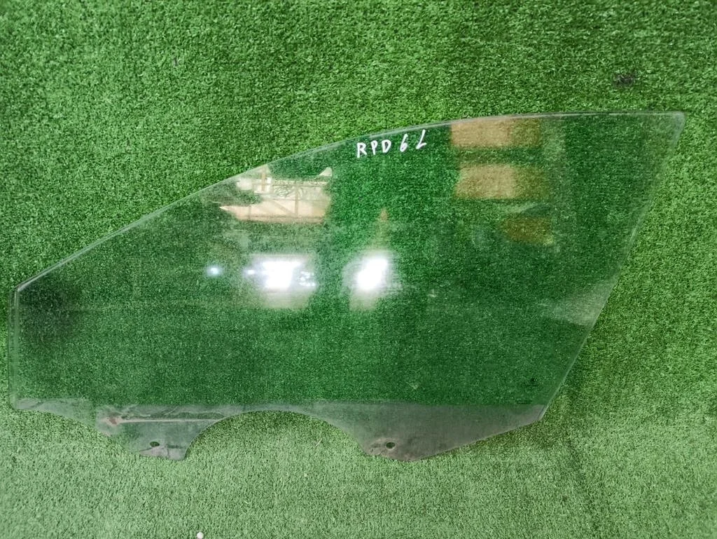 Б.у. стекло двери SKODA RAPID SKODA RAPID