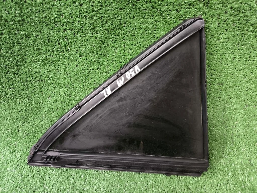 Б.у. форточка двери TOYOTA CAMRY V50 ASV50 TOYOTA CAMRY V50 ASV50 2.5 2016