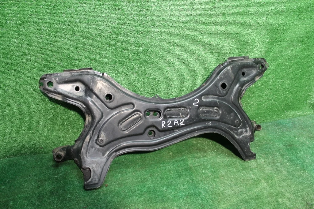 Б.у. балка под двс TOYOTA RAV4 ACA20 TOYOTA RAV4 ACA20 2.0 2003