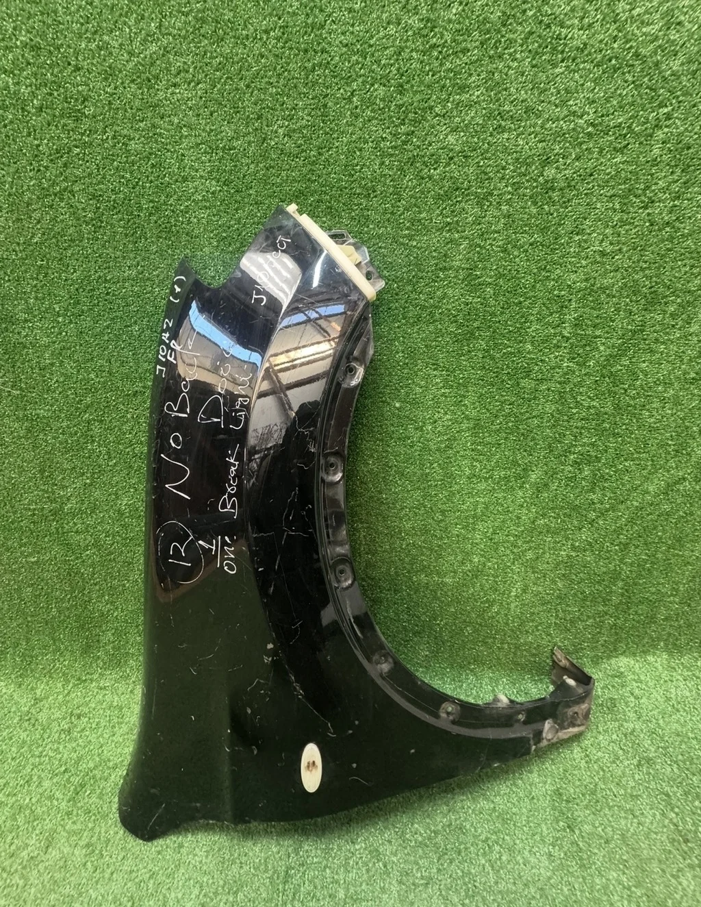 Б.у. крыло NISSAN QASHQAI J10 NISSAN QASHQAI J10 2.0 2009