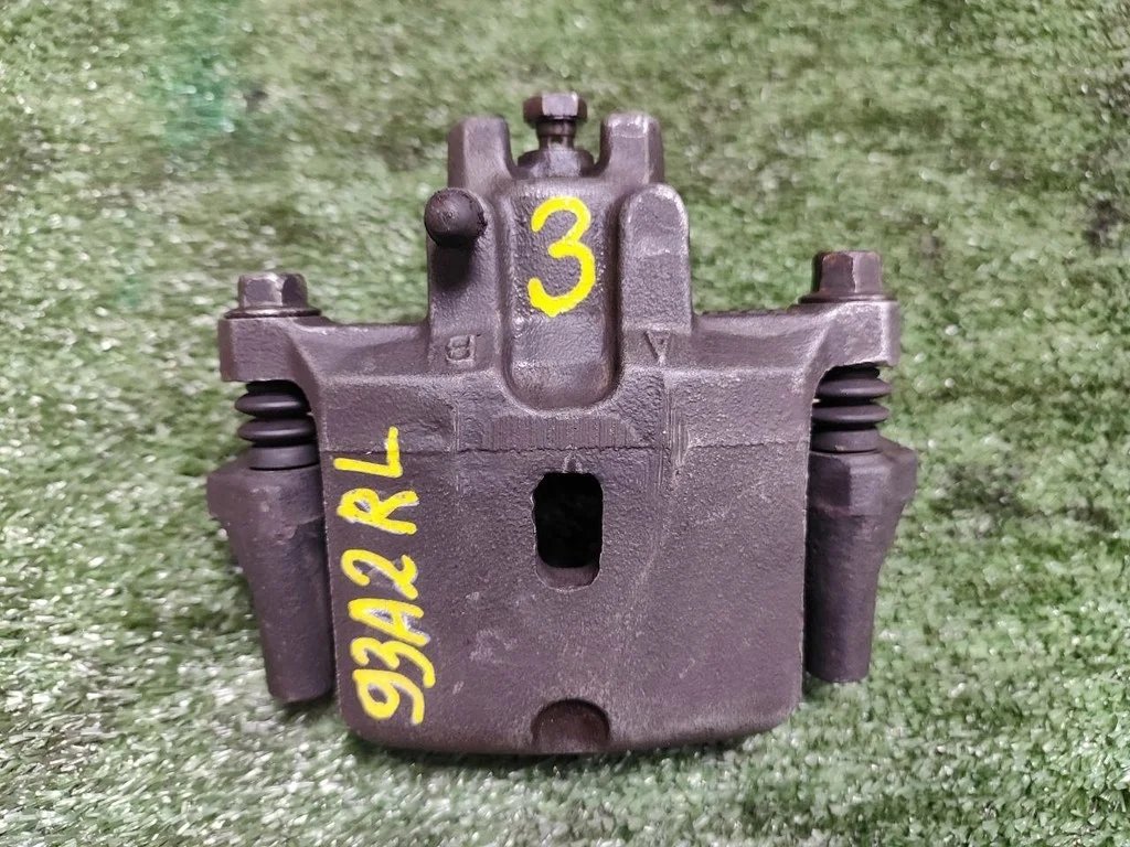 Б.у. суппорт MITSUBISHI PAJERO V93W MITSUBISHI PAJERO V93W 3.0 2007