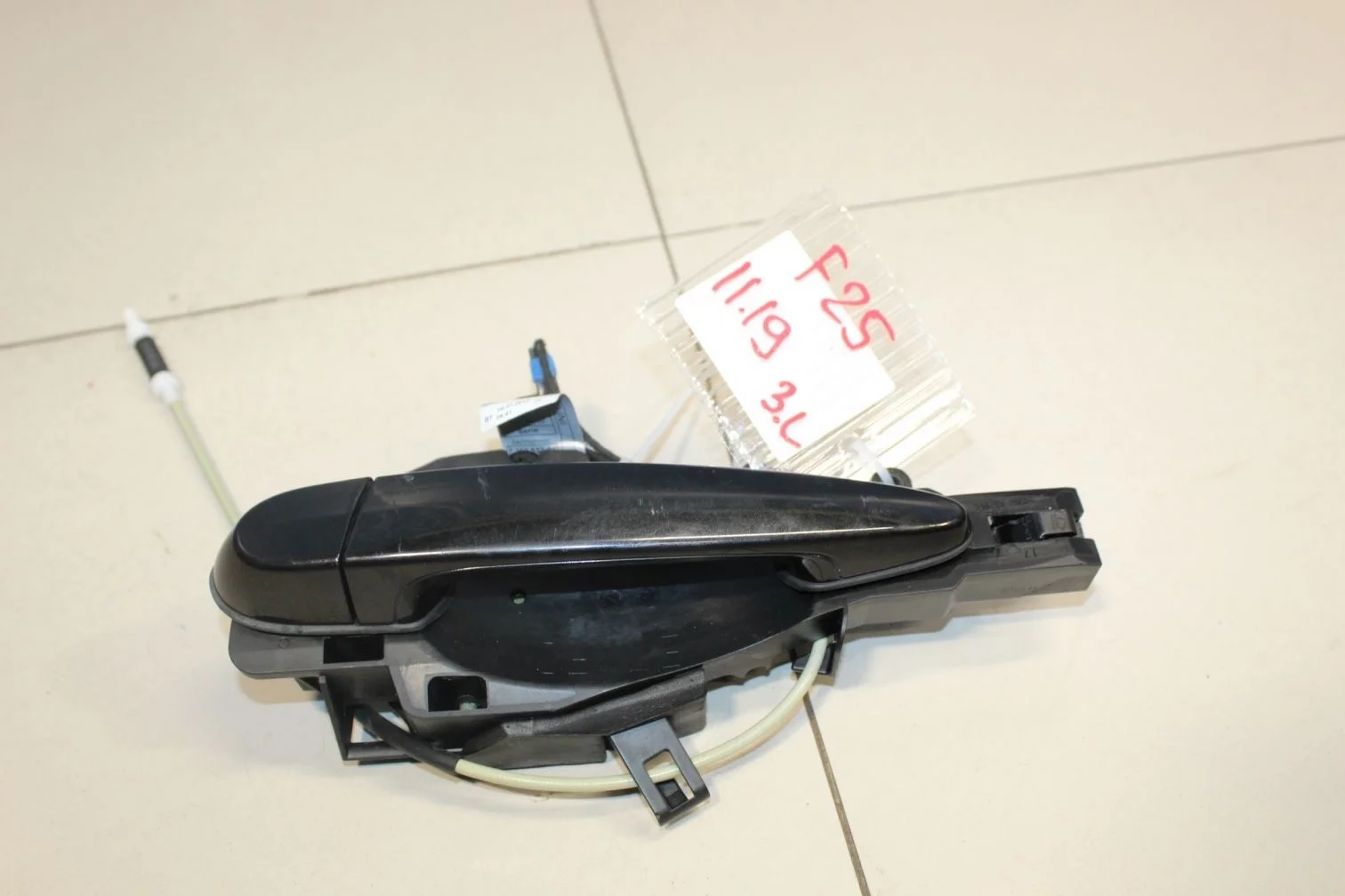 Ручка двери нaружная задняя левая для BMW X3 F25 2010-2017