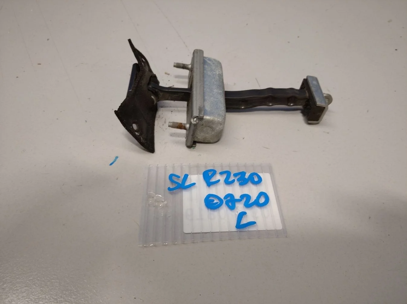 Ограничитель двери передней для Mercedes SL-klasse R230 2001-2012