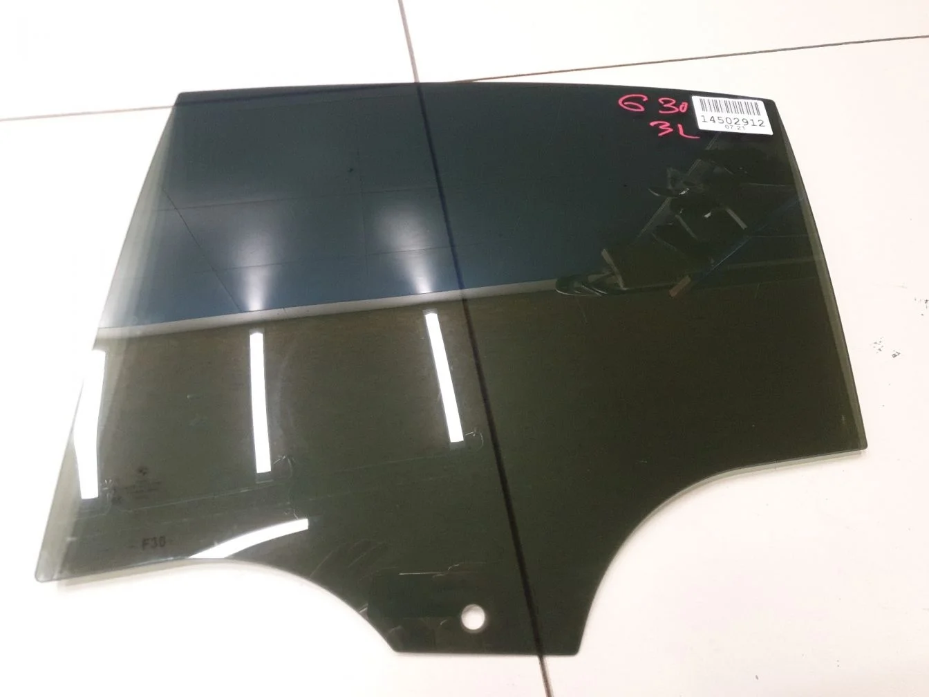 Стекло двери задней левой для BMW 3 F30 2011-2018