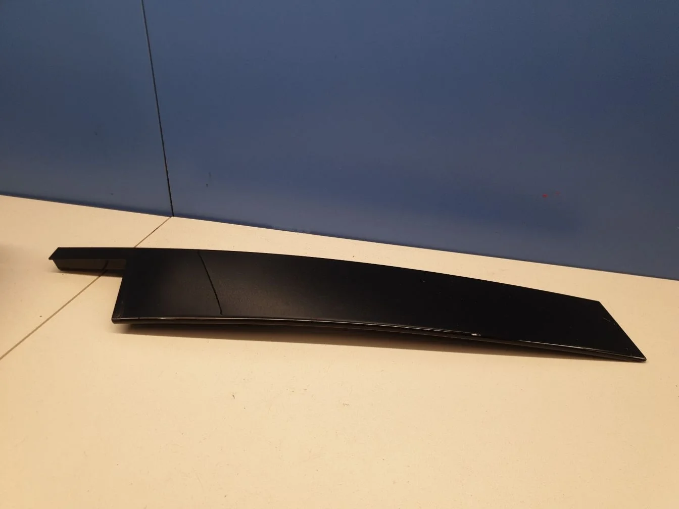 Накладка рамки двери передней левой для Mercedes GLC-klasse X253 2015-