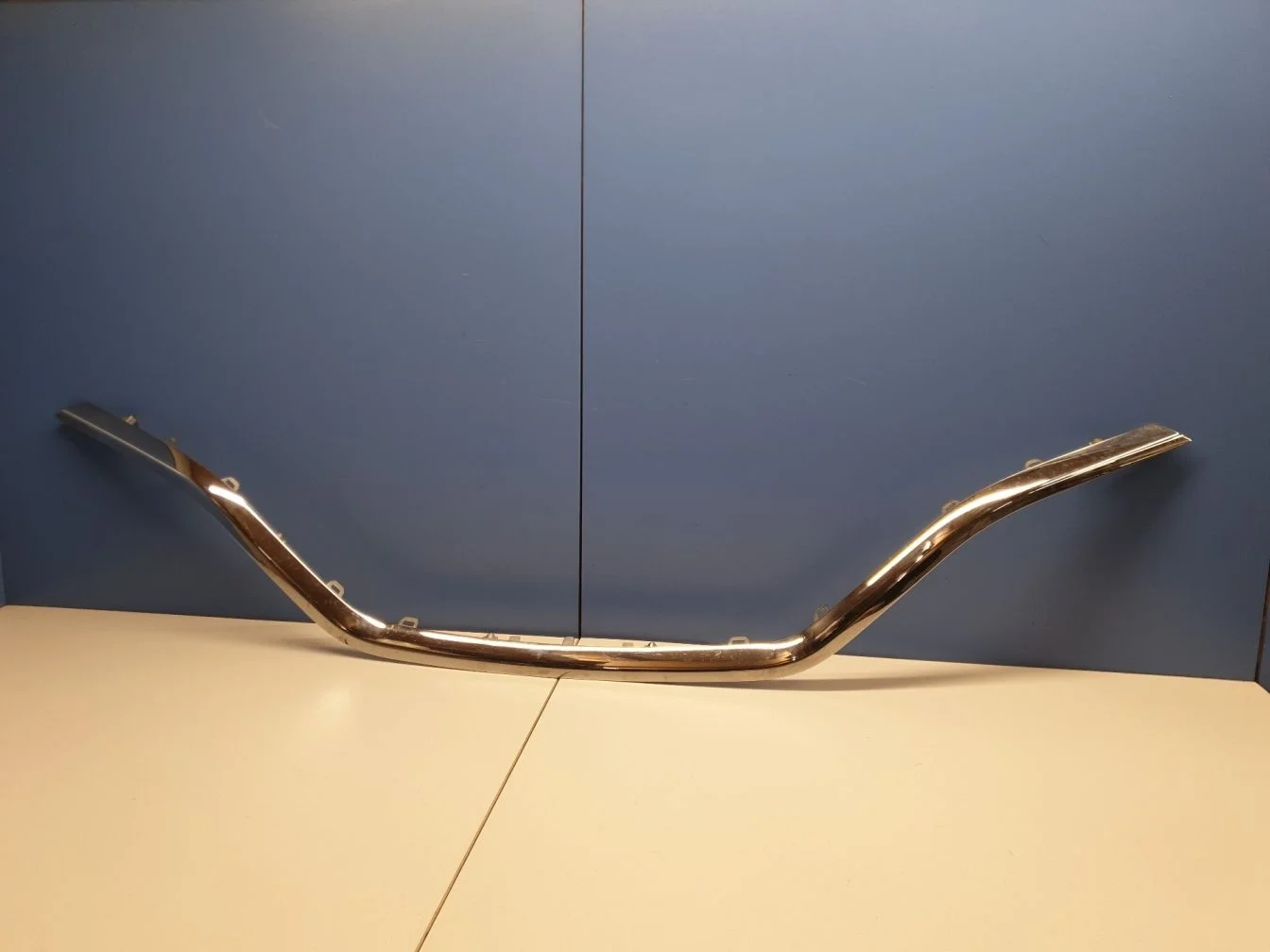 Накладка на решетку радиатора для Renault Kaptur 2016-